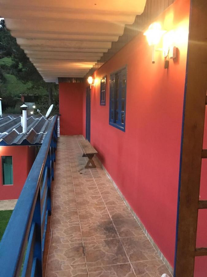 Colinas Capivari Suites Campos do Jordao Bagian luar foto